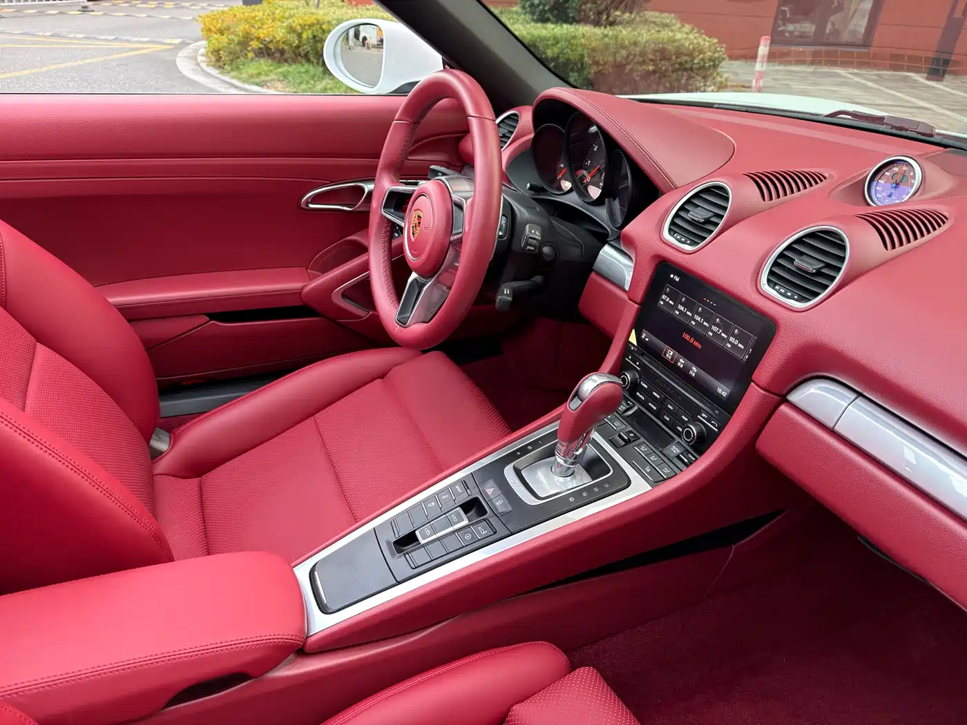 Porsche 718 2016 Boxster 2.0T фото 12