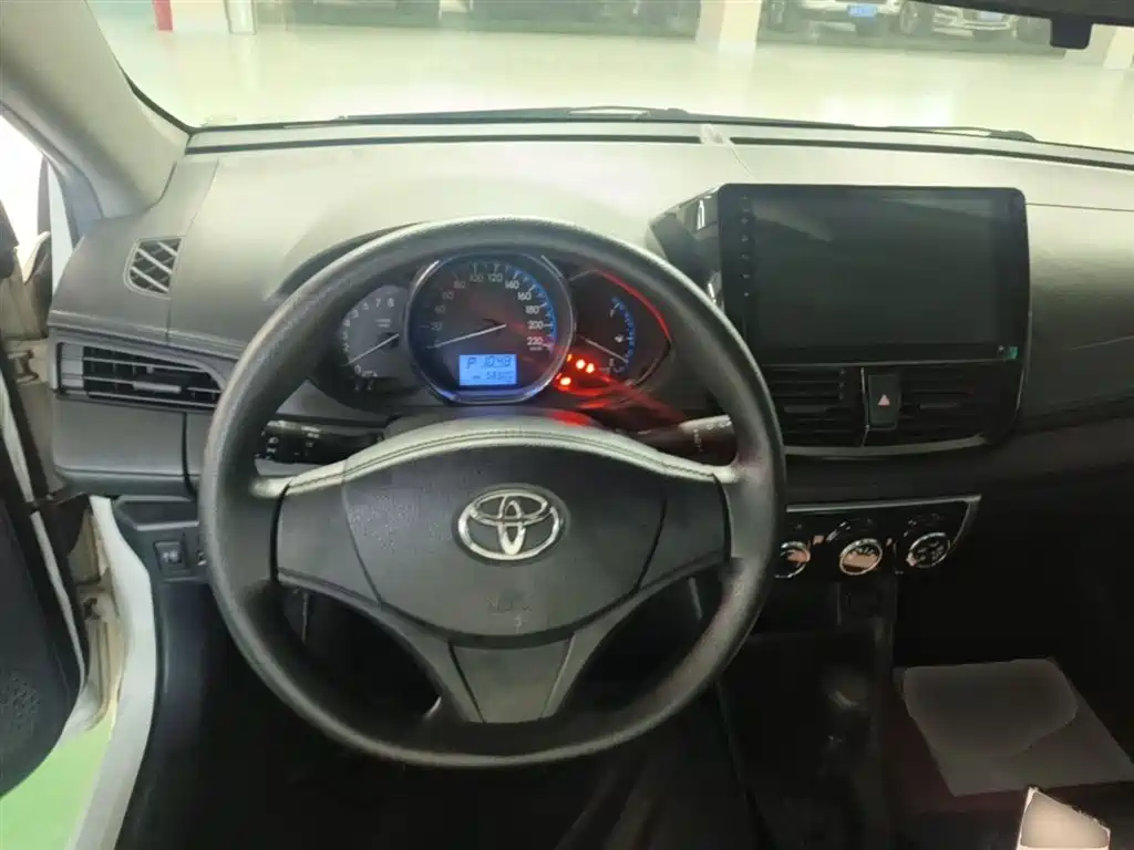 Toyota Vios 2017 1.5L CVT Pioneer фото 11
