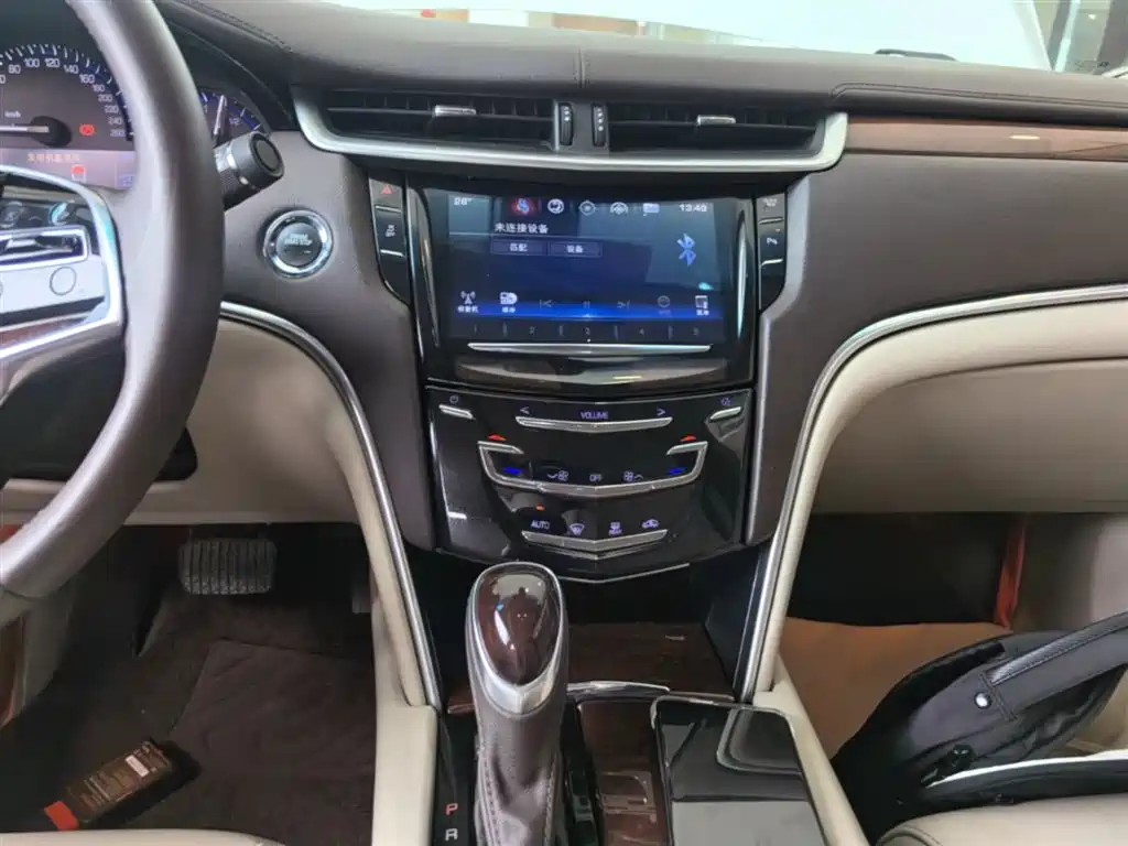 Cadillac XTS 2016 28T Elite фото 13