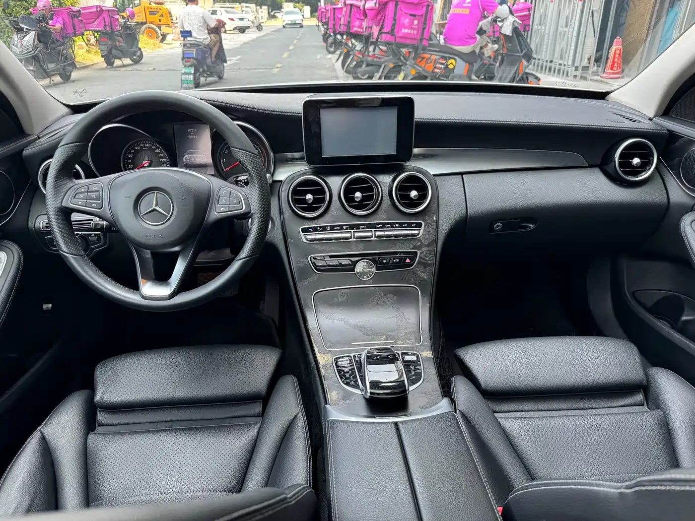 Mercedes-Benz C-Class 2015 Facelift C 180 L Sport фото 10