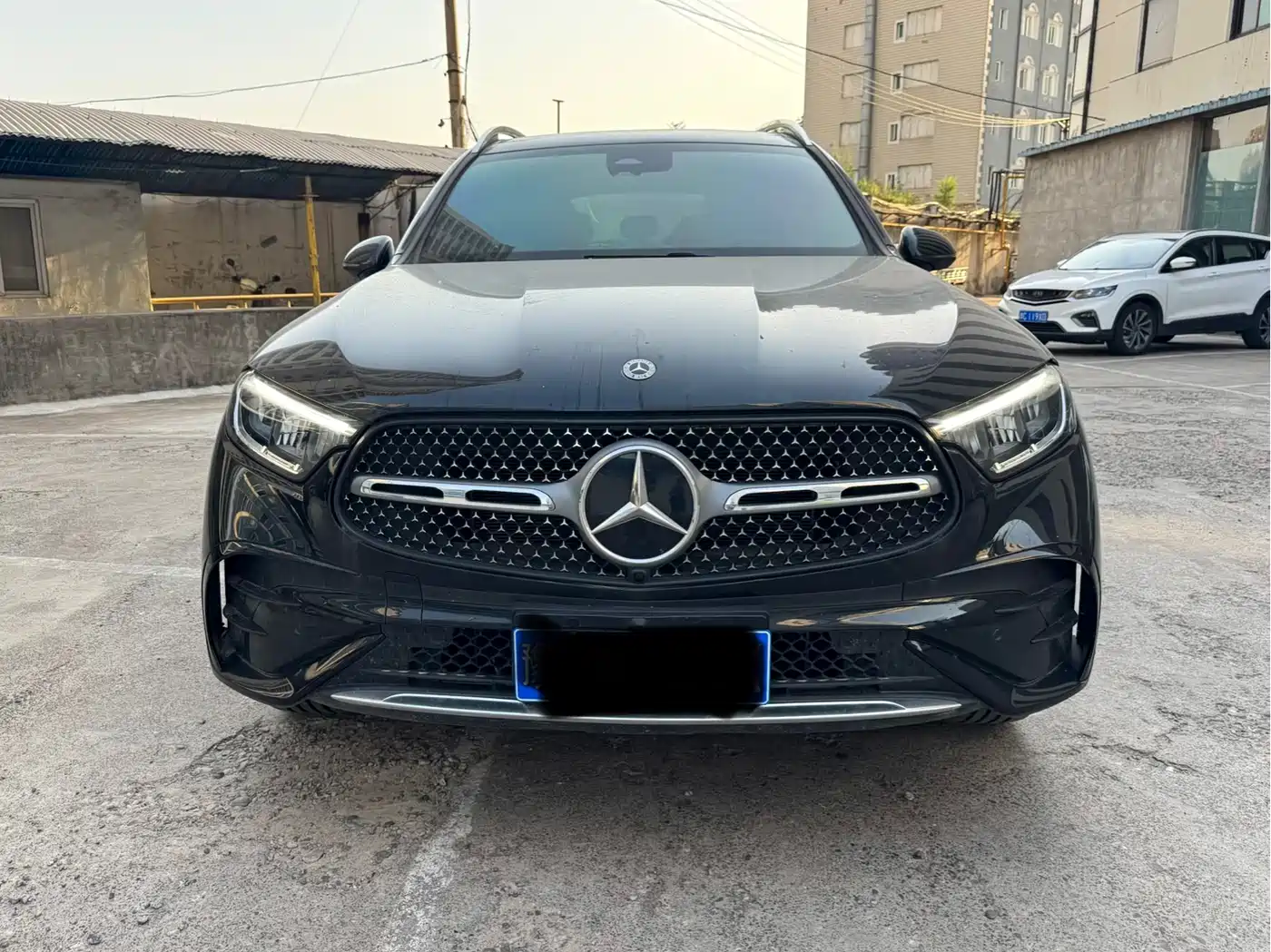 Mercedes-Benz GLC 2024 GLC 260 L 4MATIC Luxury 5-seater фото 2