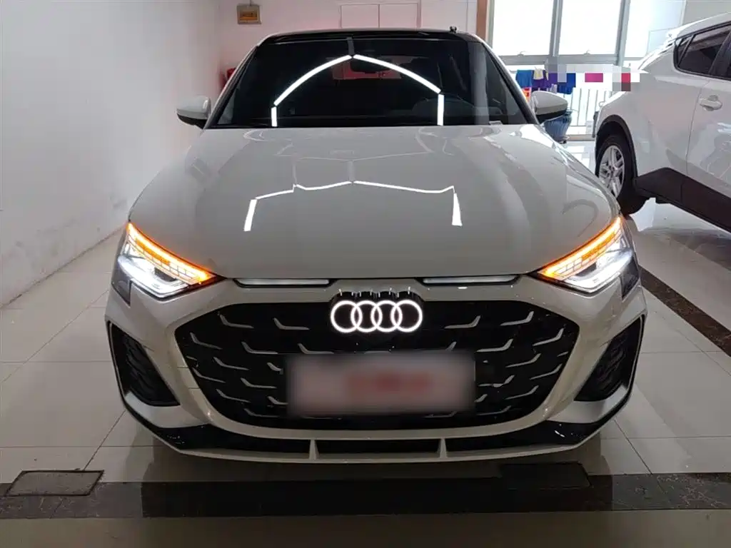 Audi A3 2025 A3L Limousine 35TFSI Flying Premium фото 3