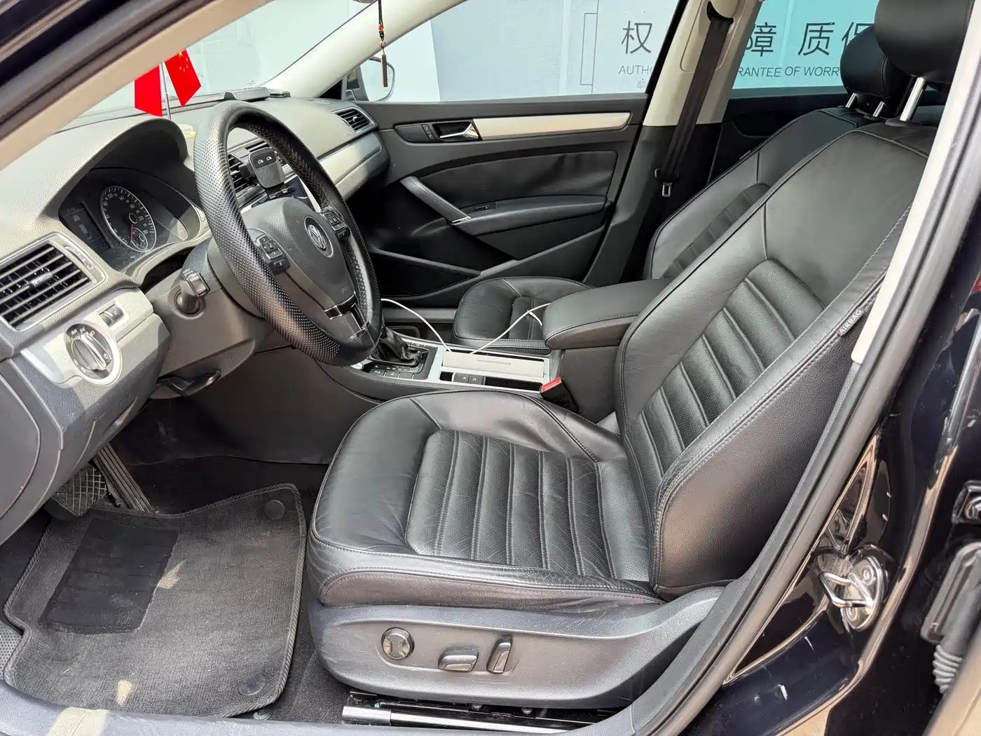 Volkswagen Passat 2013 1.8TSI DSG Yuzun фото 5