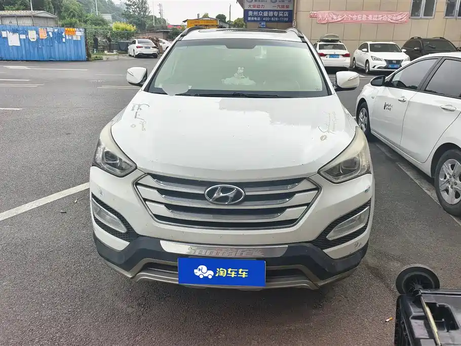 Hyundai Santa Fe 2013 Model 2.4L Automatic 4WD Comfort фото 2