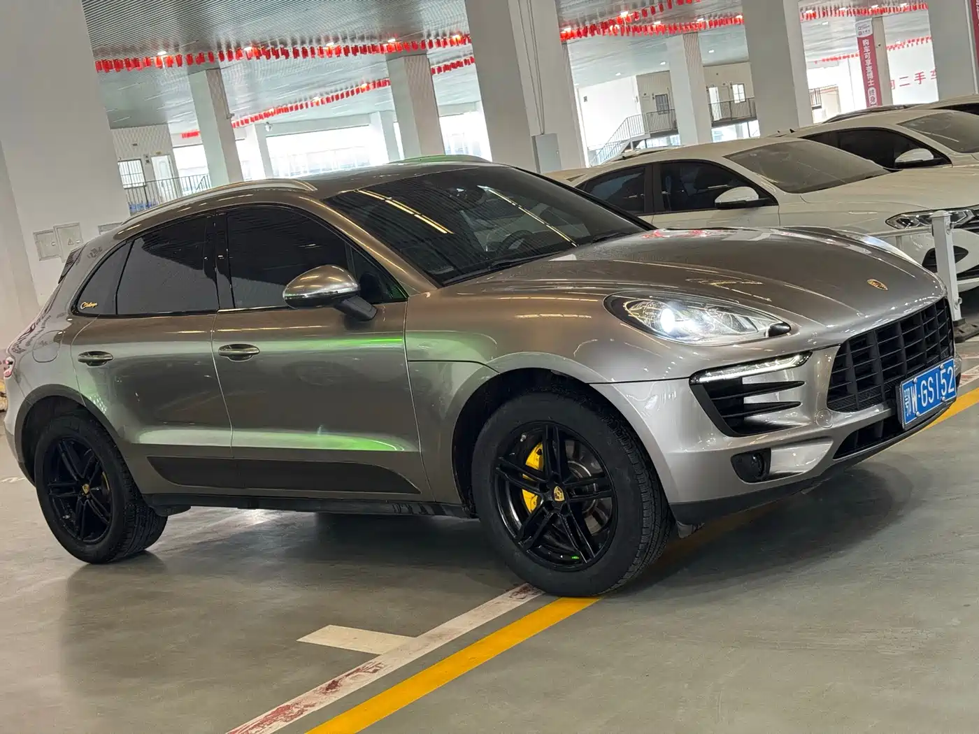 Porsche Macan 2016 Macan 2.0T фото 3