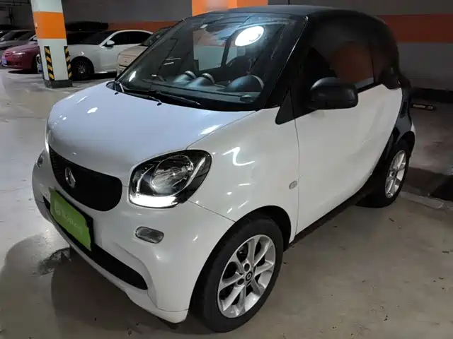 smart fortwo 2019