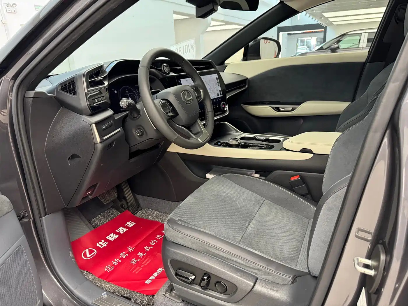 Lexus RZ 2023 2023 450e 4WD Premium