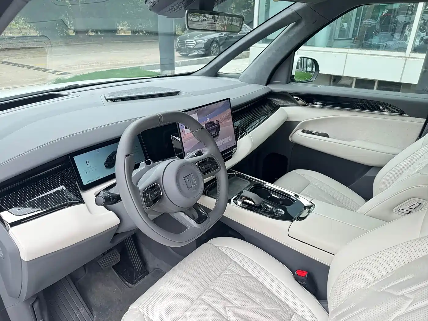ZEEKR 009 2025 2024 7-Seat Aisle AWD Version 108kWh