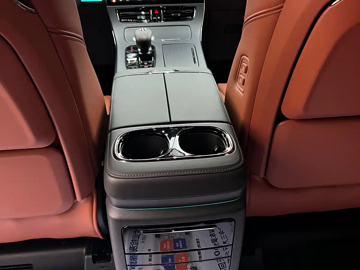 GAC Trumpchi Trumpchi M8 2023 Model Master Series 400T Flagship Edition фото 14
