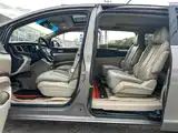 Фото 12 - Buick GL8