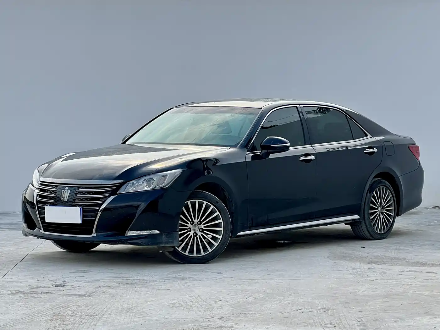 Toyota Crown 2018 2.0T Sport Edition