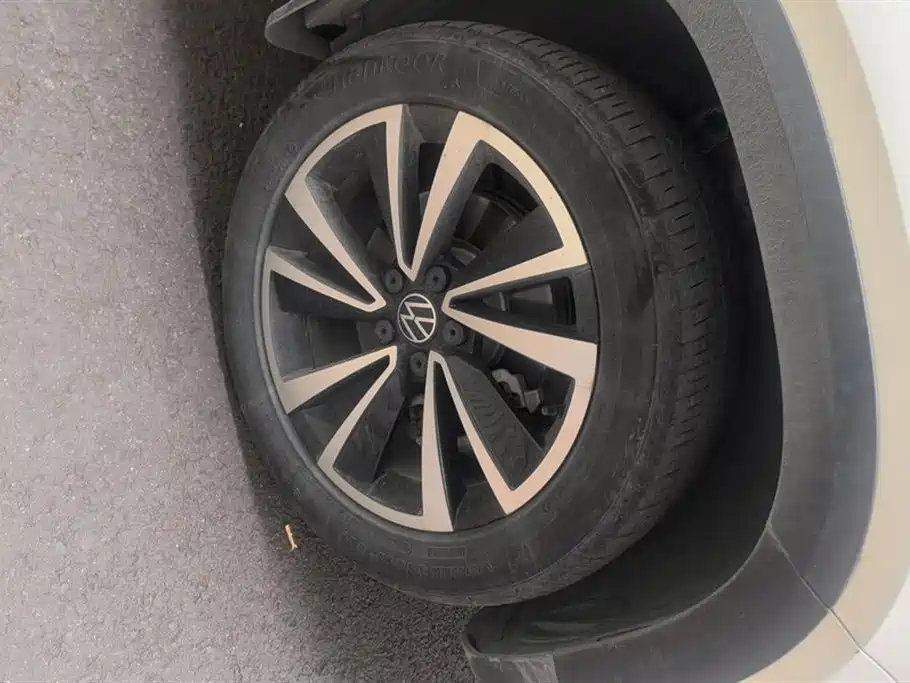 Volkswagen Tharu 2021 330TSI 4WD Luxury Plus фото 6