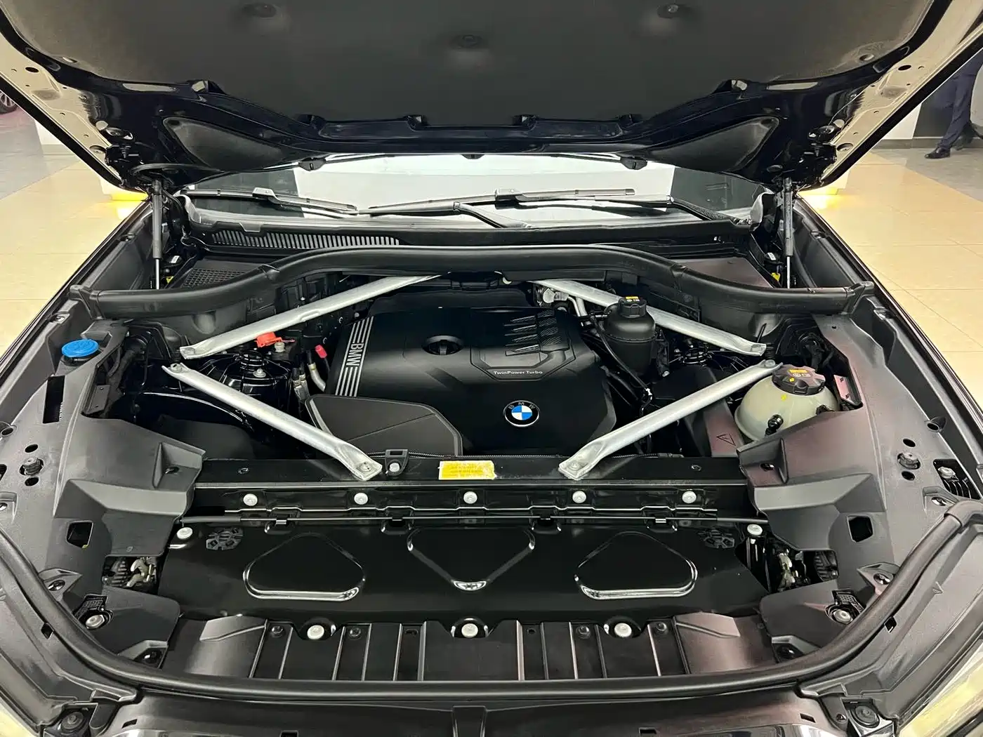 BMW X5 (Import) 2020 xDrive30i M Sport Package фото 26
