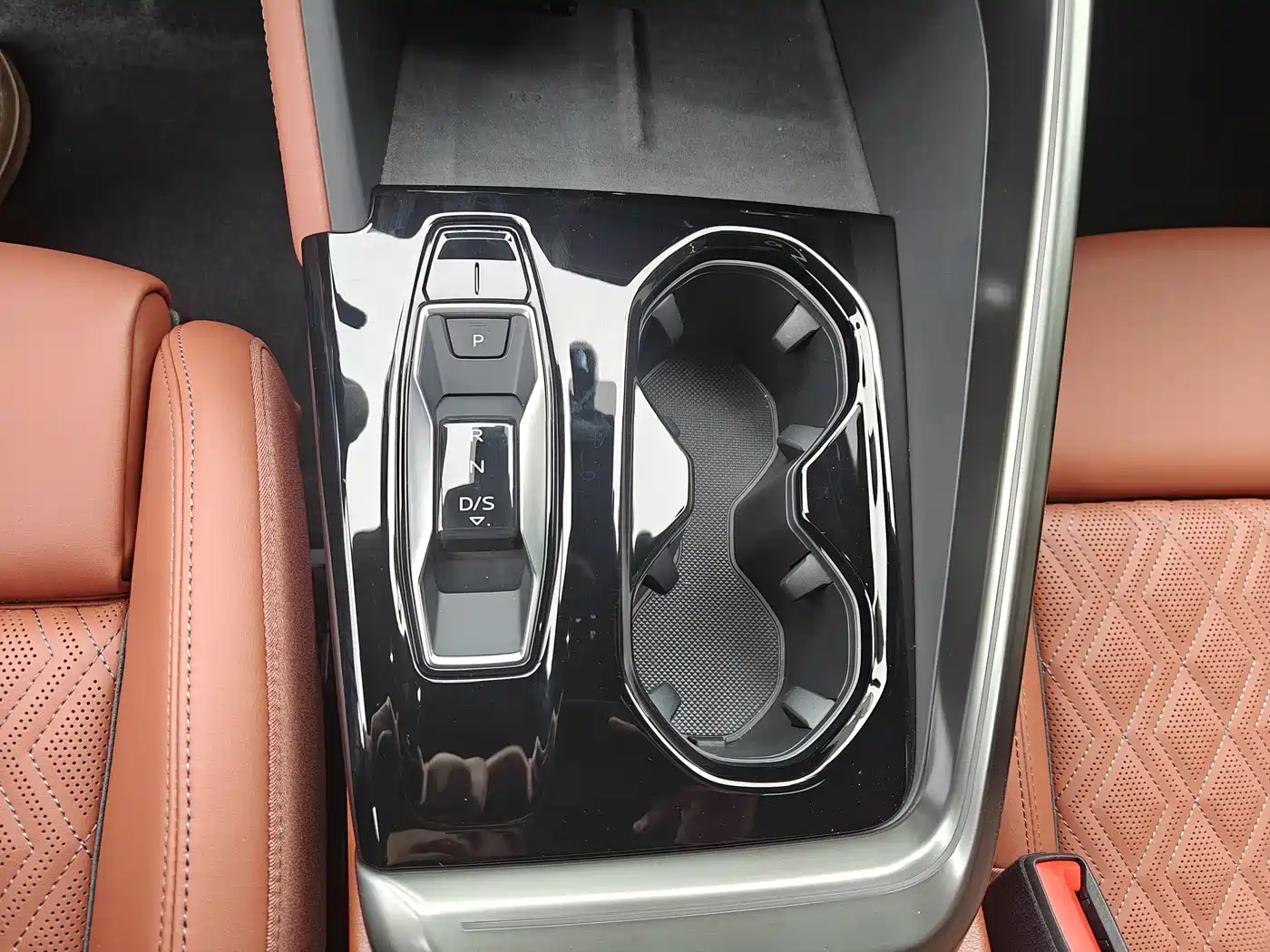 Audi Q5L 2026 Luxury Sport 150kW фото 9