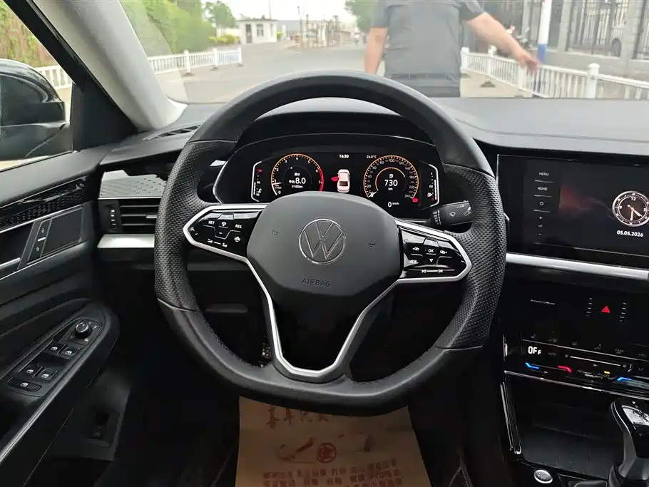 Volkswagen Passat 2023 Facelift 330TSI Starlight Elite Edition фото 15