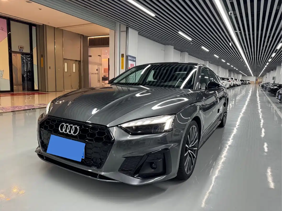 Audi A5 (Import) 2024 Sportback 40 TFSI quattro Luxury Dynamic