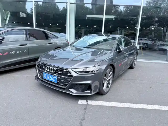 Audi A7 2024 45 TFSI Premium Selection