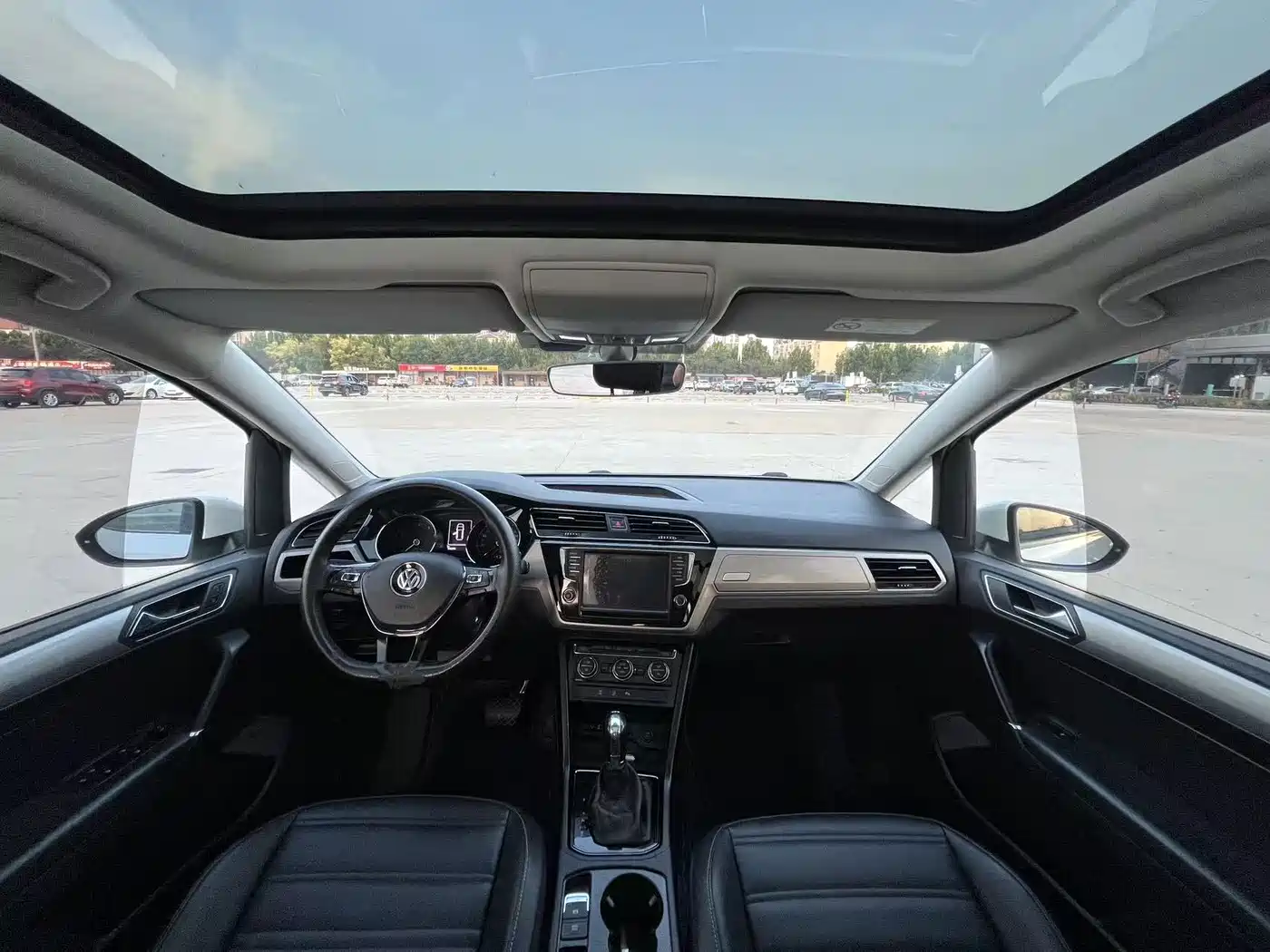 Volkswagen Touran 2020 2018 Touran L 280TSI DSG Comfort Edition 7-seater China VI
