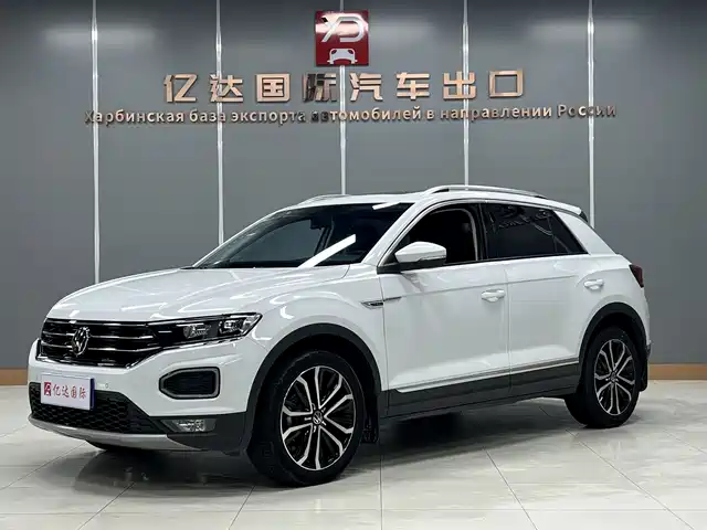 Volkswagen T-Roc 280TSI DSG, моноприводный, Comfort, PLUS