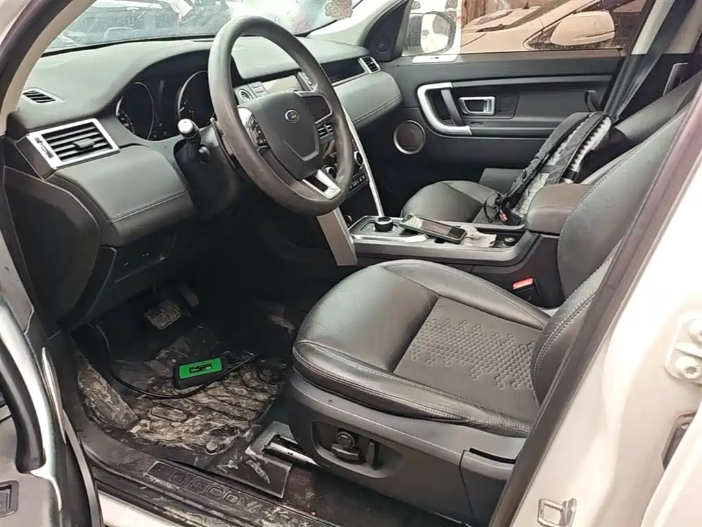 Land Rover Discovery Sport 2018 240PS PURE Edition фото 14