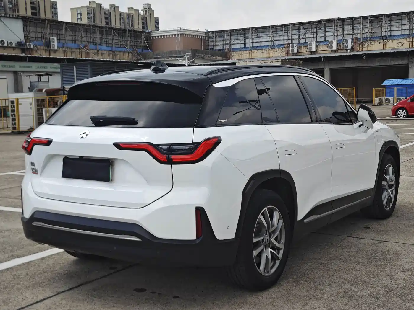 Фото 7 - NIO ES6