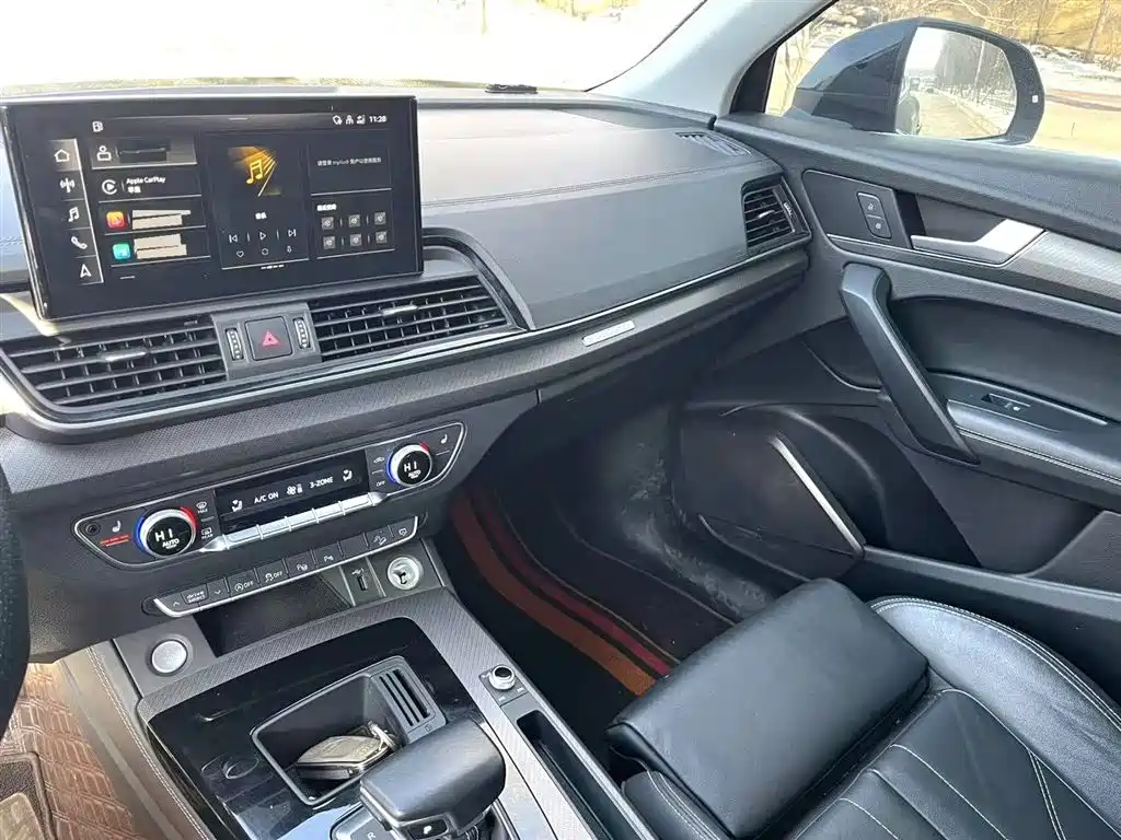 Audi Q5L 2022 Facelift 40T Luxury Dynamic фото 7