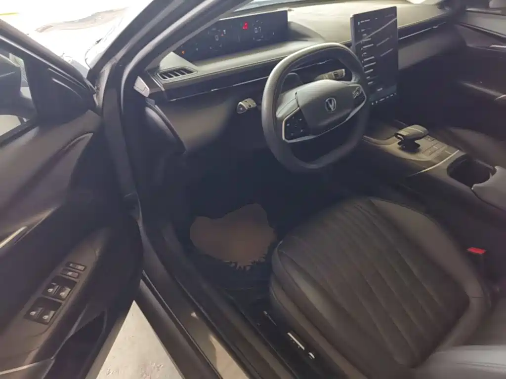 Changan Yida 2023 2023 Blue Whale NE 1.5T GDI DCT Pilot