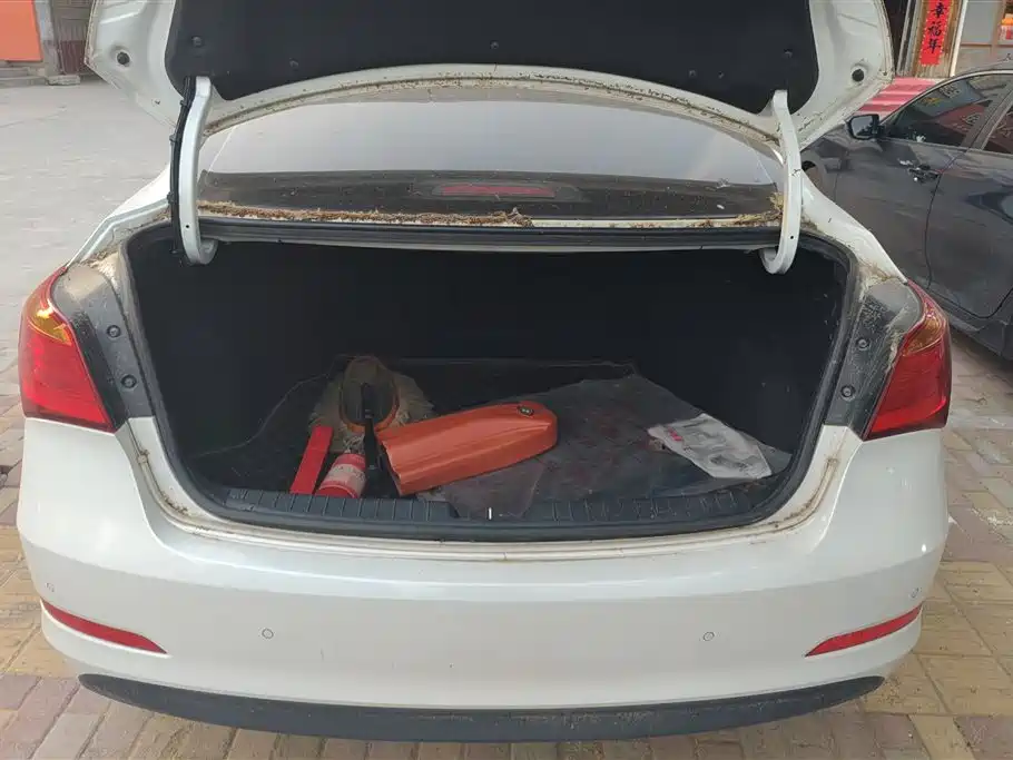 Hyundai Mistra 2014 1.8L Auto Smart GLS фото 4
