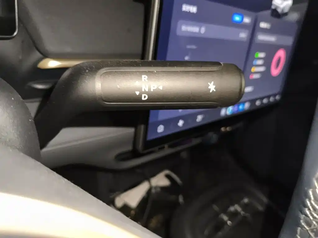 ARCFOX T1 2025 2025 425 Mid-range Version