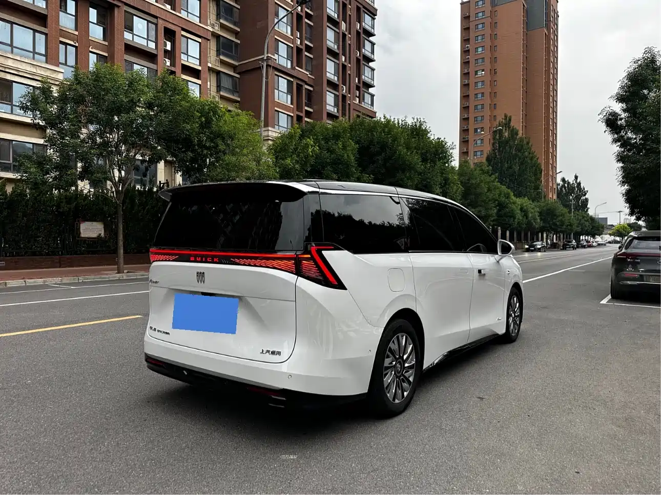 Buick Zhijing Shijia 2026 Model PHEV Base Version фото 4