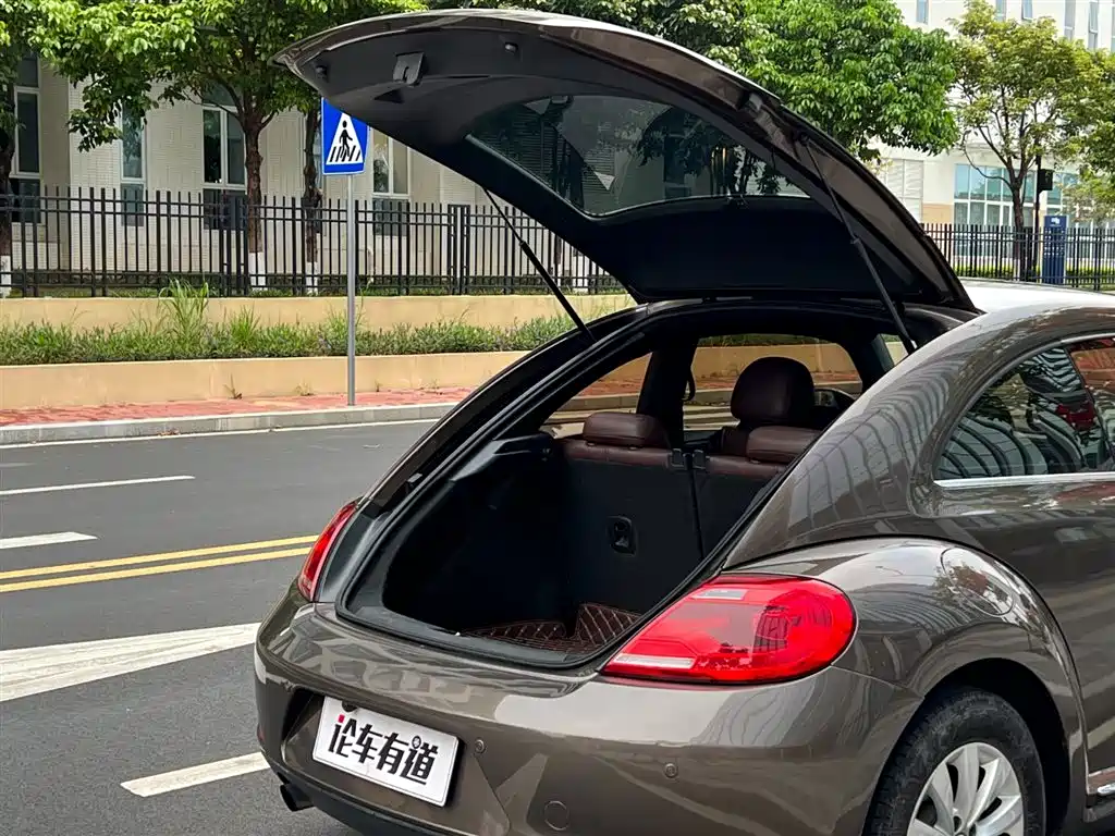 Volkswagen Beetle 2014 1.2TSI Fashion Edition фото 27