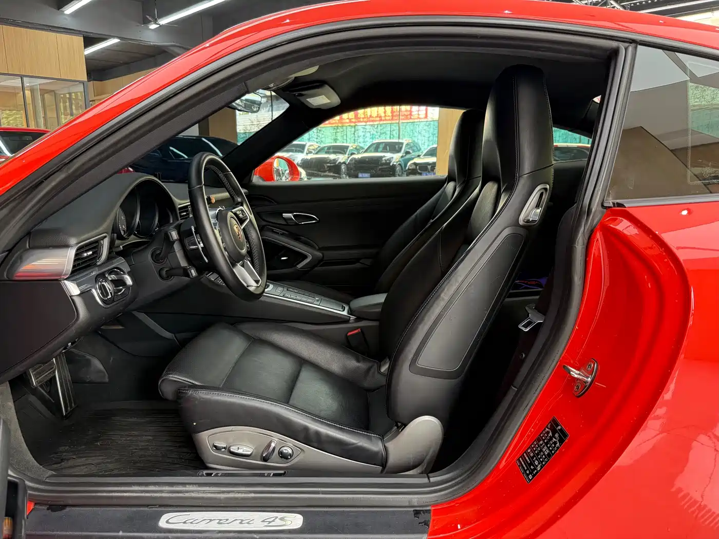 Porsche 911 2016 Carrera 4S 3.0T фото 12