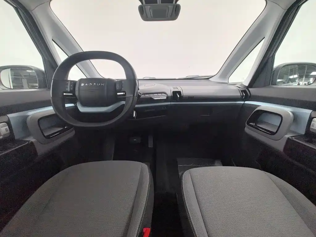 Baojun E300 2021 2020 Plus Stellar Smart Travel Edition