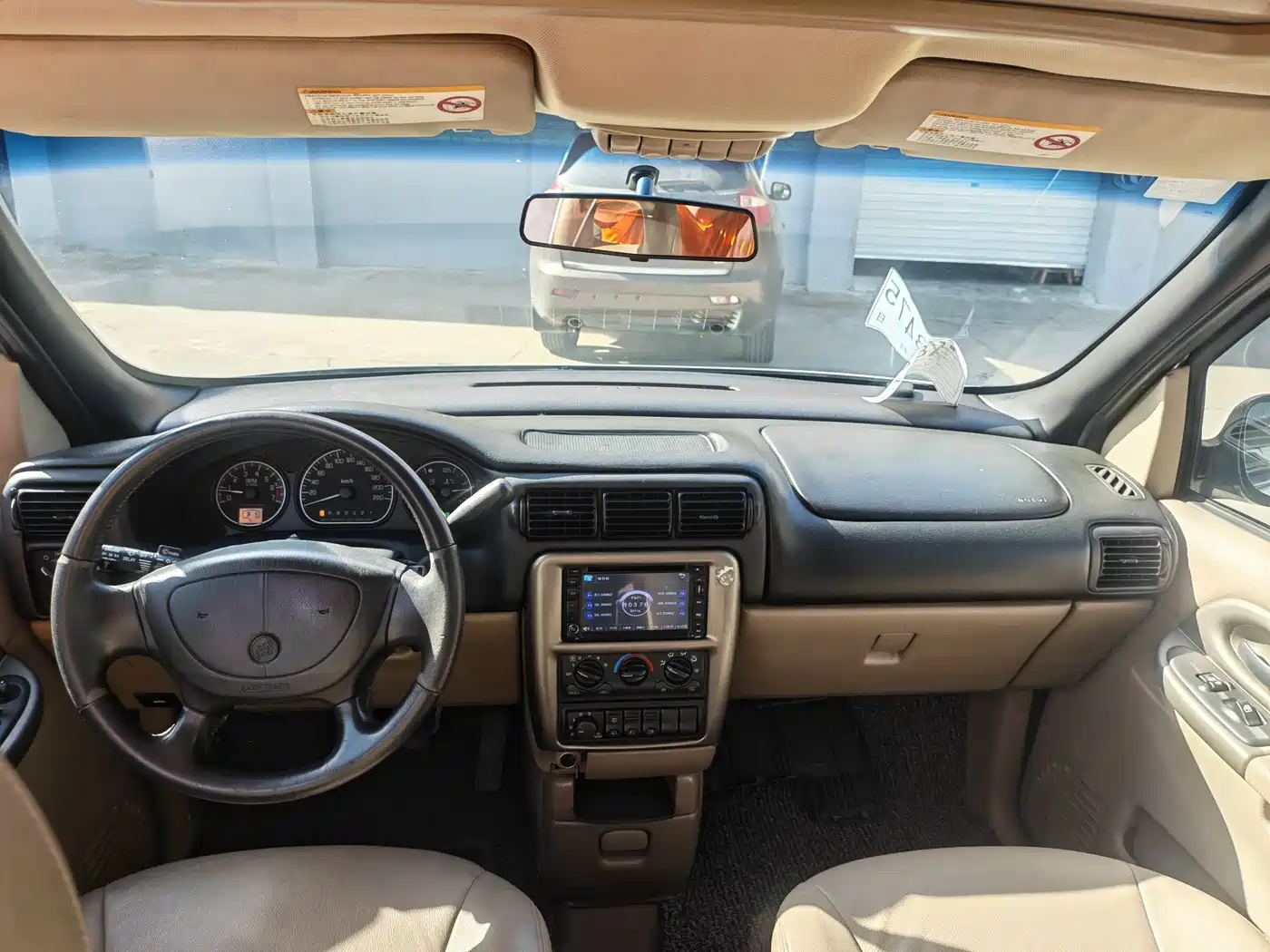 Buick GL8 2010