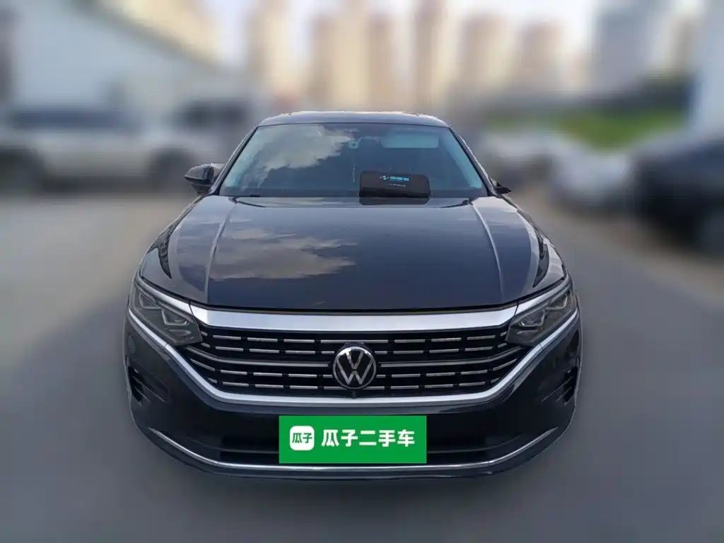 صورة 2 - Volkswagen Passat