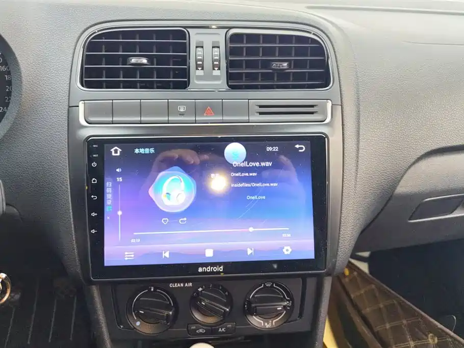 Volkswagen Polo 2016 1.4L Manual Trend фото 13