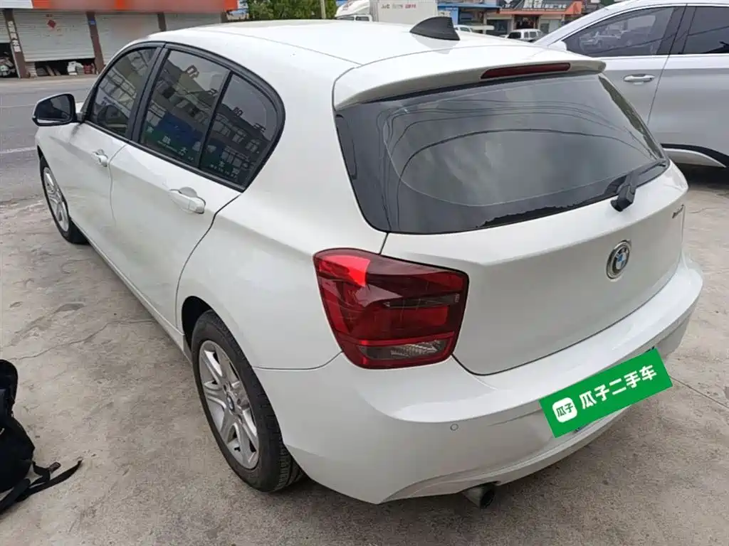 BMW 1 Series (Import) 2013 Facelift 116i Leading Model фото 5