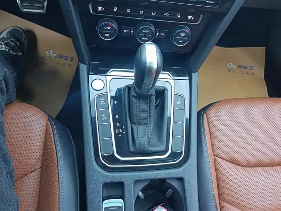 Volkswagen FAW-Volkswagen CC 2019 330TSI Charming Appearance (China V) фото 16