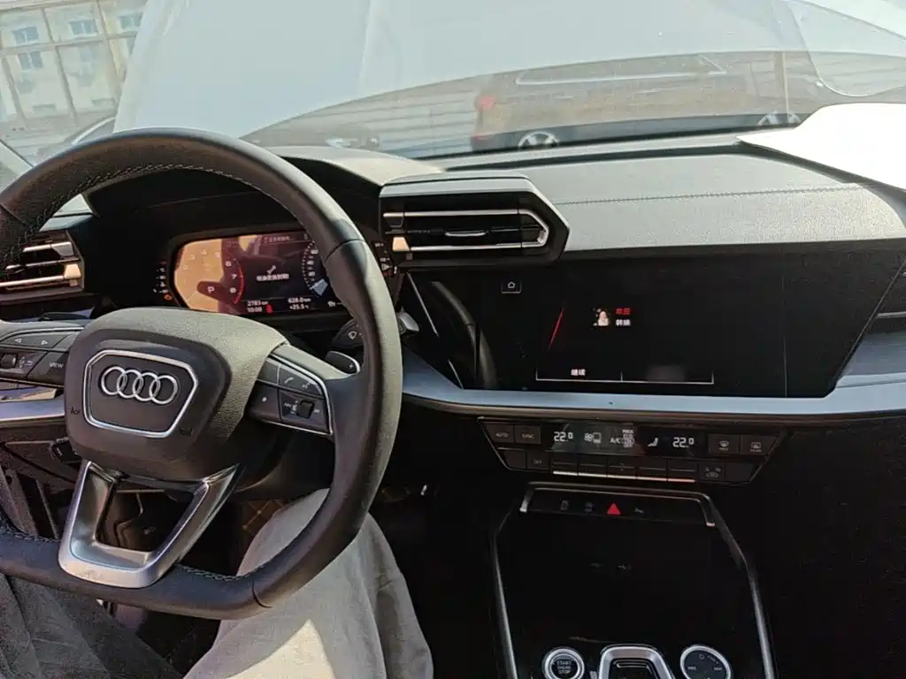 Фото 10 - Audi A3