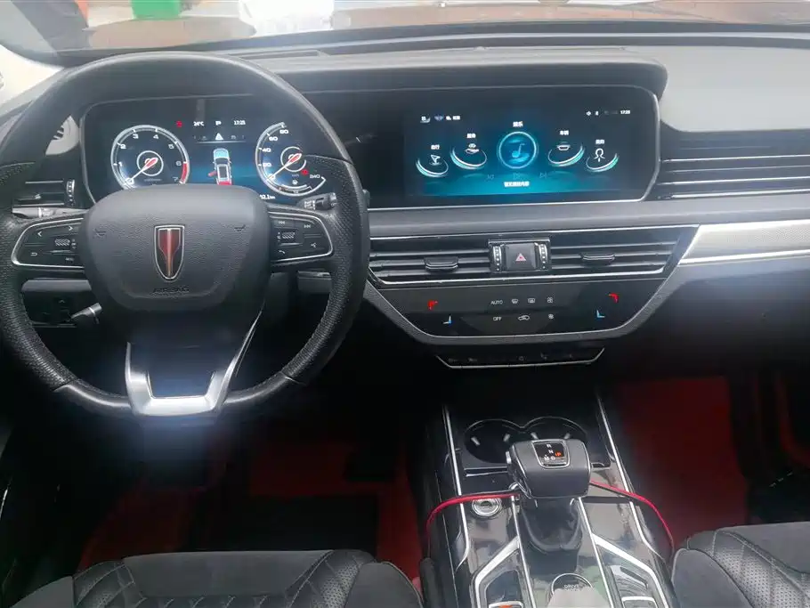 Hongqi HS5 2022 Facelift 2.0T Smart Flag Enjoyment AWD Edition фото 12