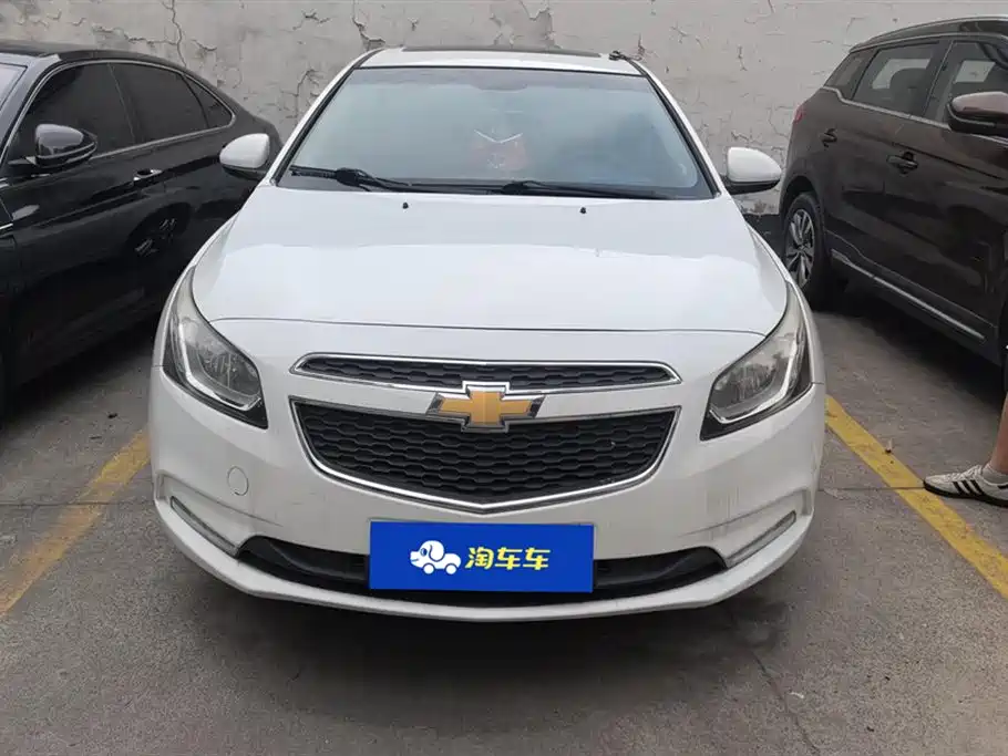 Chevrolet Cruze 2015 1.5L Classic SE AT фото 2