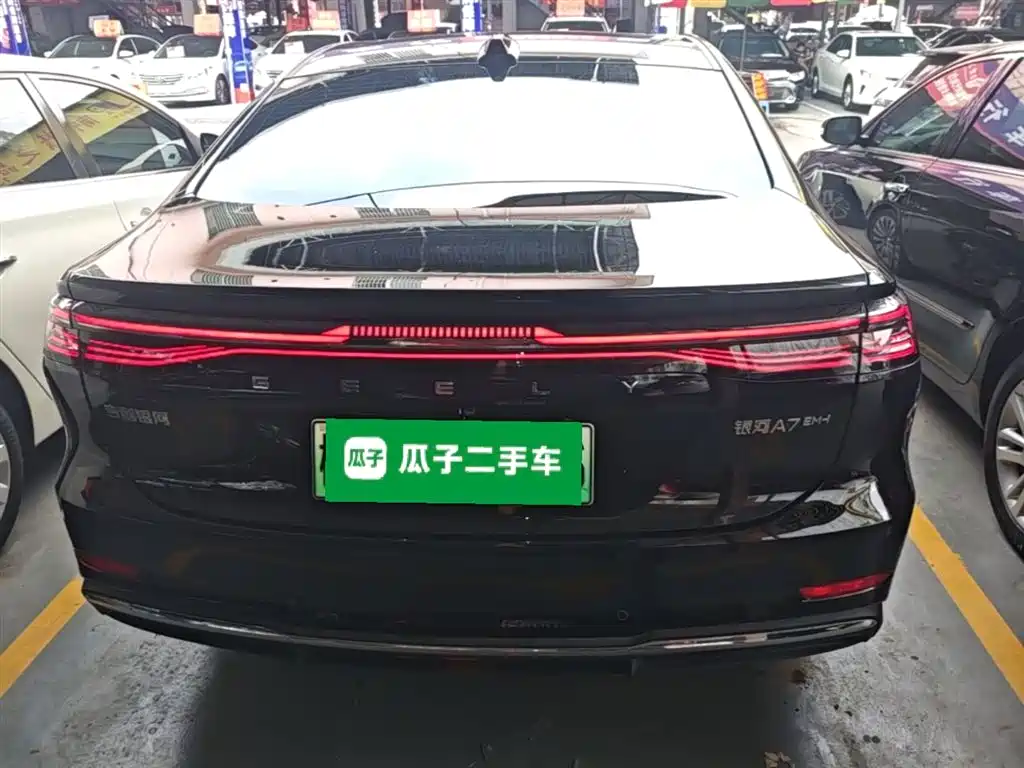 Geely Galaxy Galaxy A7 2025 EM-i фото 6
