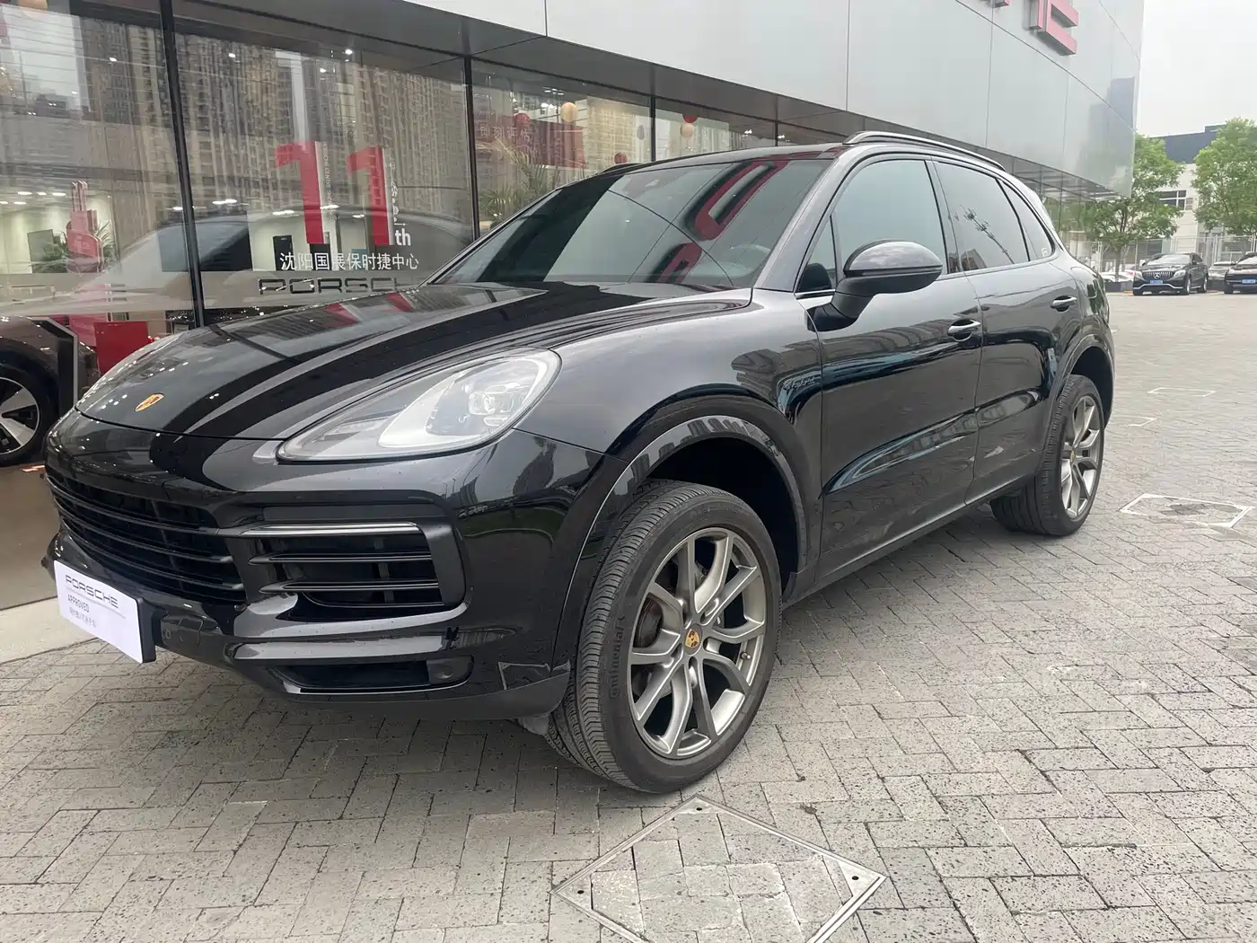Porsche Cayenne New Energy 2022 Cayenne E-Hybrid 2.0T Platinum Edition