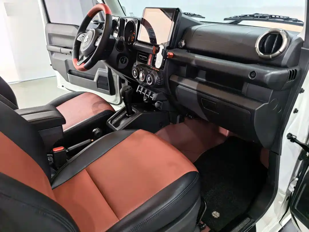 Suzuki Jimny (Import) 2025