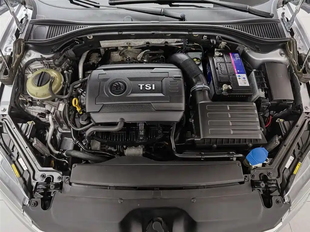 Škoda Superb 2016 TSI330 DSG Smart Edition фото 6