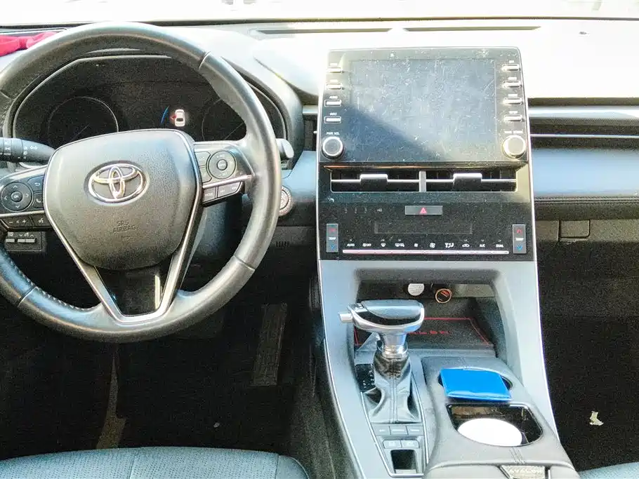 Toyota Avalon 2019 Hybrid 2.5L Luxury Edition China VI фото 12