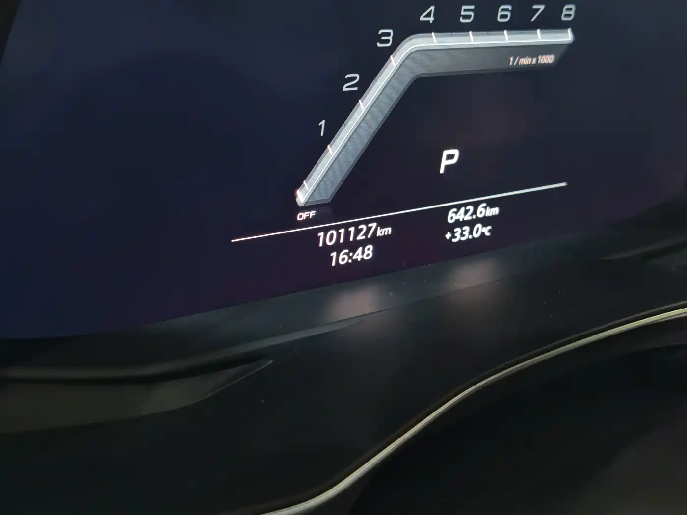 Фото 13 - Audi A6 (Import)