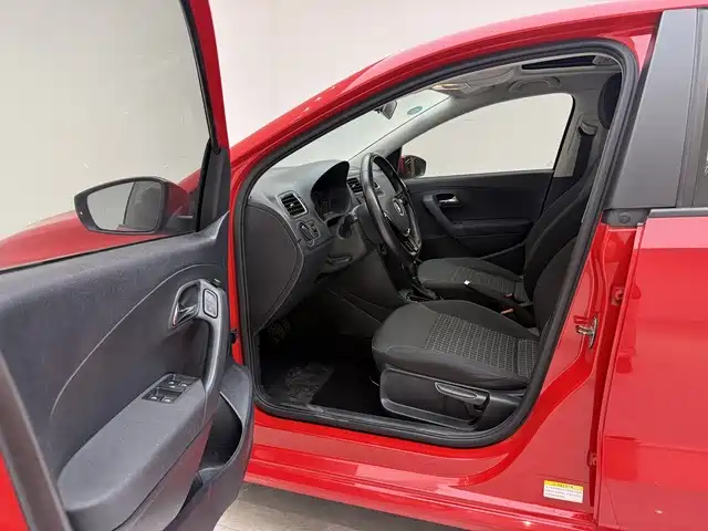 Фото 12 - Volkswagen Polo