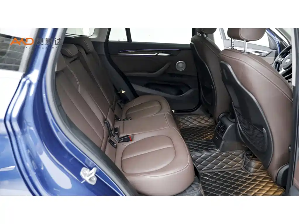 Photo 8 - BMW X1