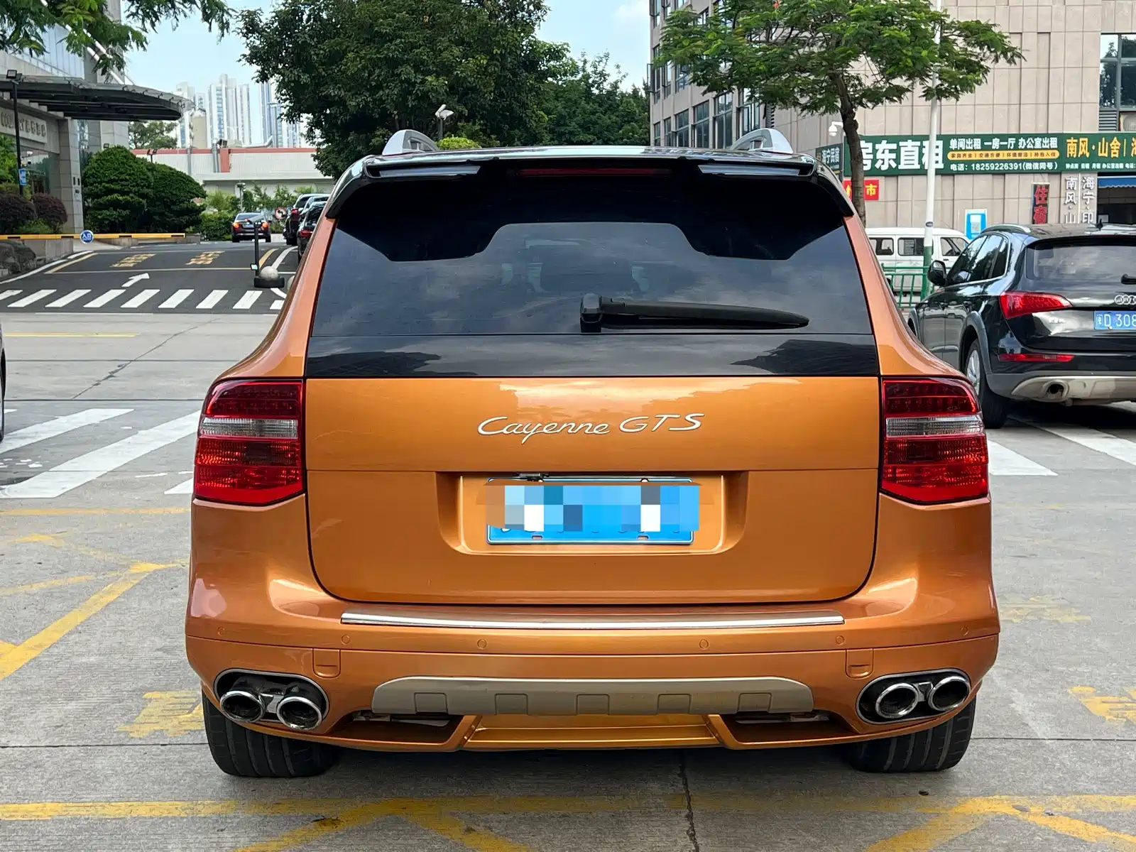 صورة 5 - Porsche Cayenne